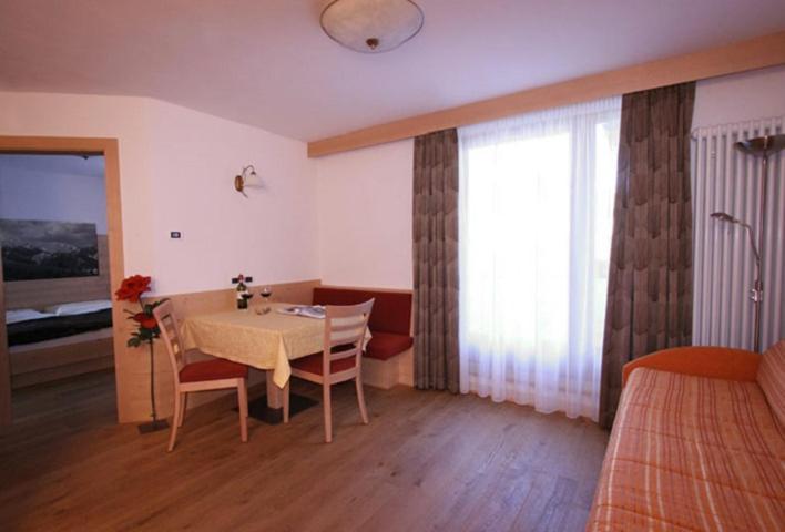 Hotel Garní Stella San Vigilio Di Marebbe Exterior foto